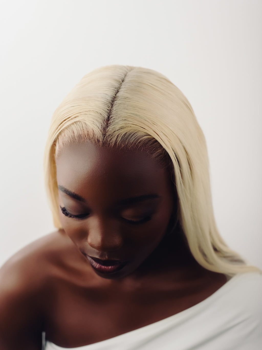 Miracana Perruque Premium Lace Frontale Lisse #613 Blonde